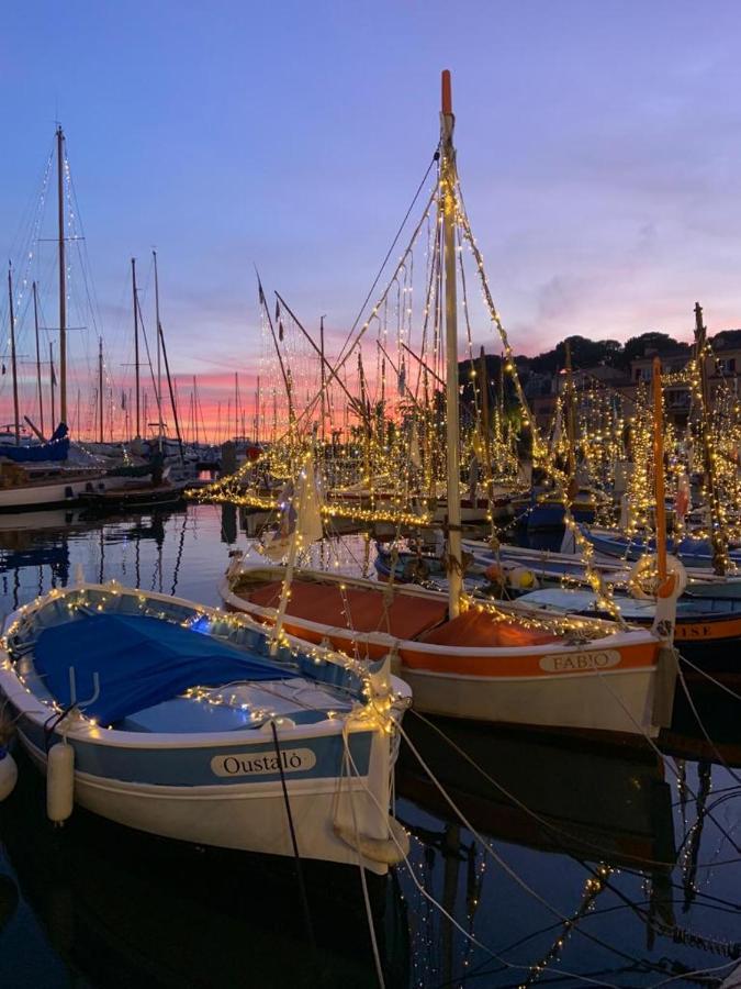 Le Gabian, Duplex Proche Plage Et Centre Sanary-sur-Mer Kültér fotó