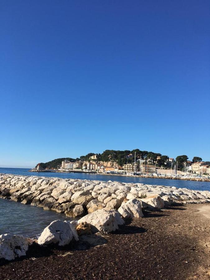 Le Gabian, Duplex Proche Plage Et Centre Sanary-sur-Mer Kültér fotó